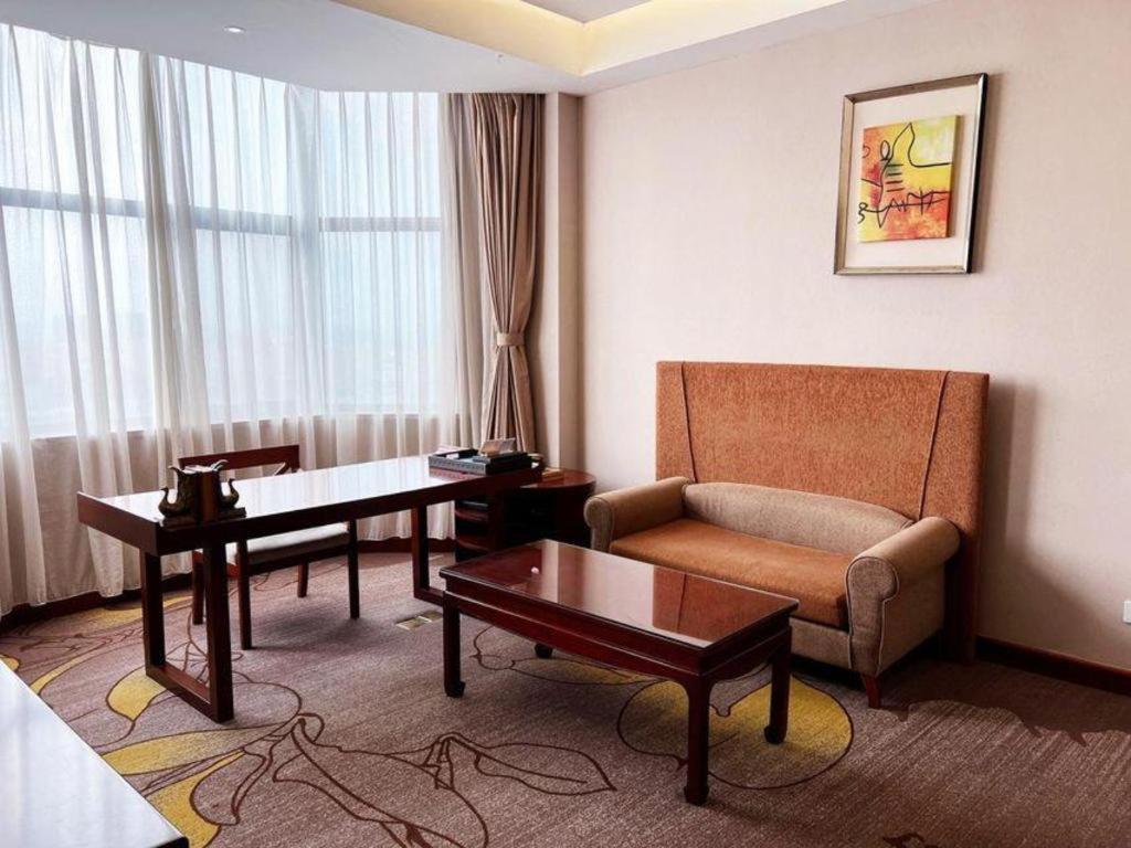 Qingdao Blue Horizon Hotel Licang Kültér fotó